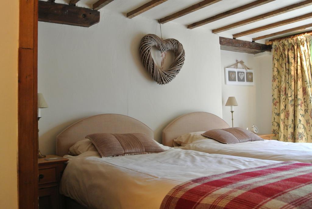 Frith Farm House Cottages Newnham  Chambre photo